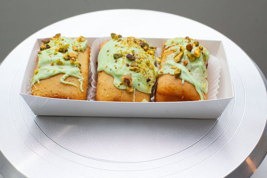 Mini Pistachio Cake