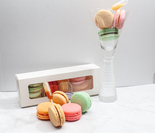 🍬 Artisanal Macarons – Box of 6
